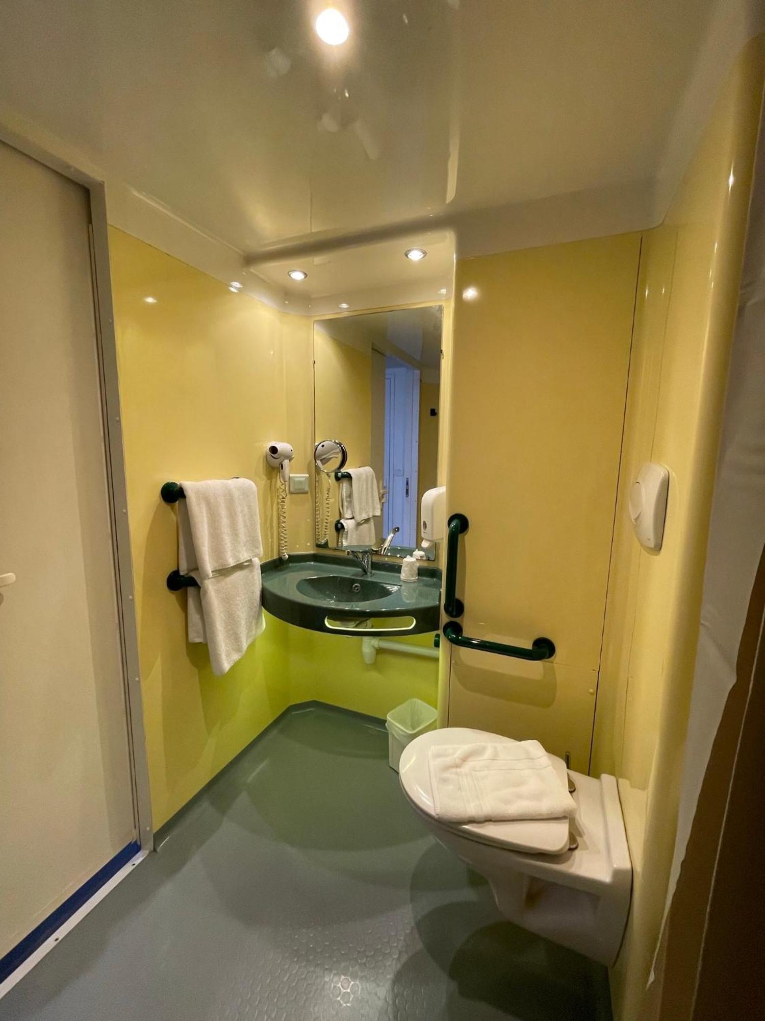 Brit Hotel Марвежол Екстериор снимка